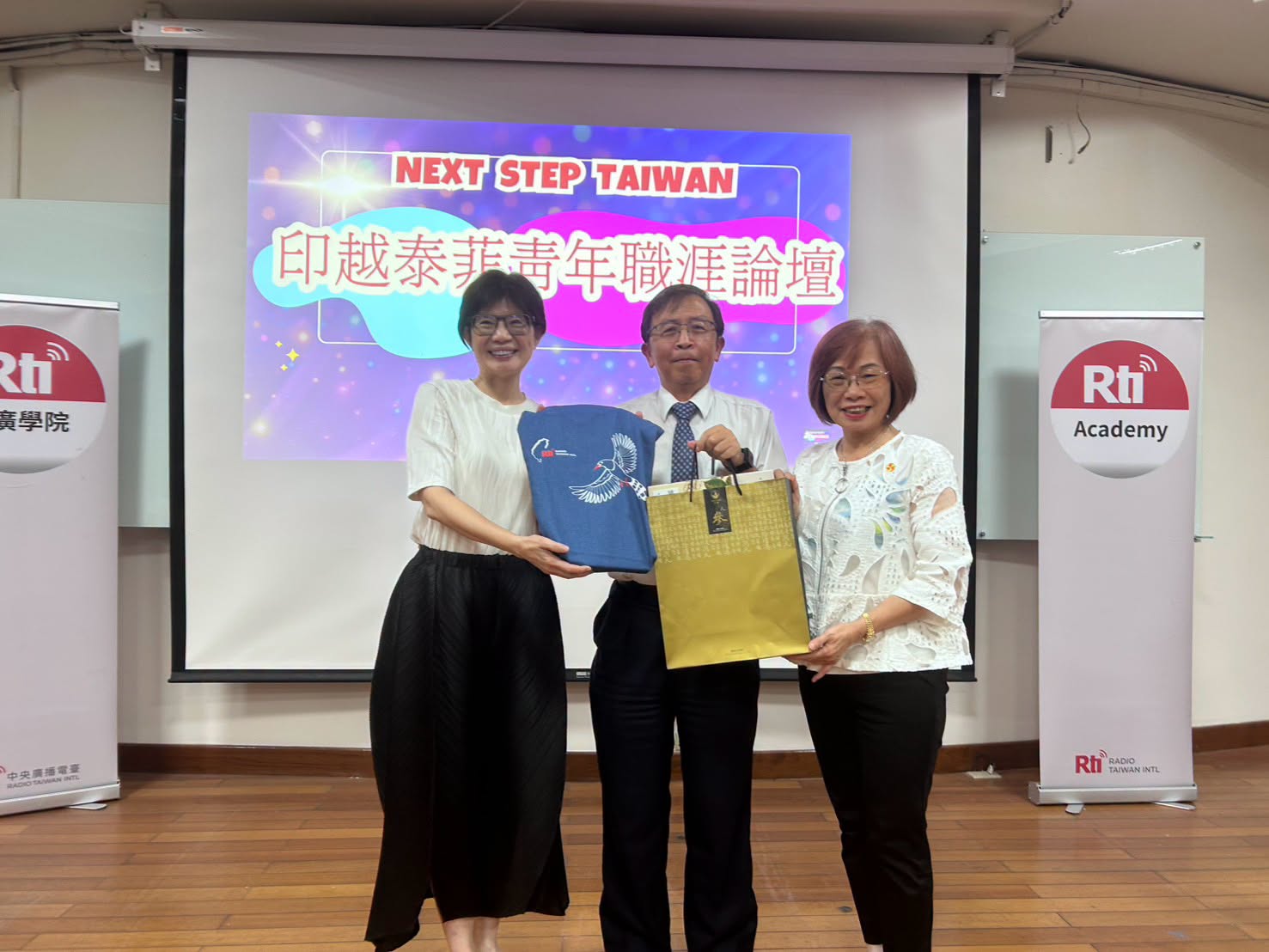 郭修敏董事長參與「Next Step Taiwan－印越泰菲青年職涯論壇」，呼籲串聯跨界 ...